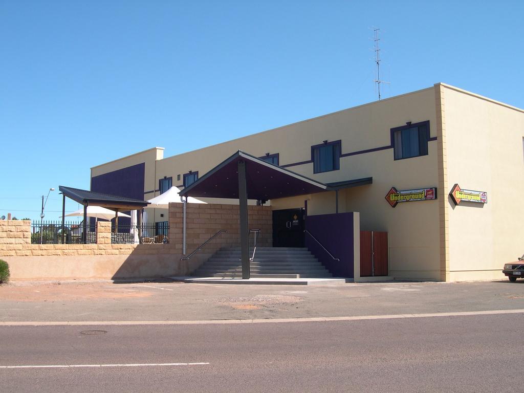 New Whyalla Hotel Exterior foto